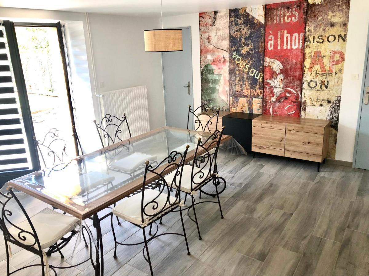 Maison Chaleureuse Au Coeur Du Village Raddon Экстерьер фото