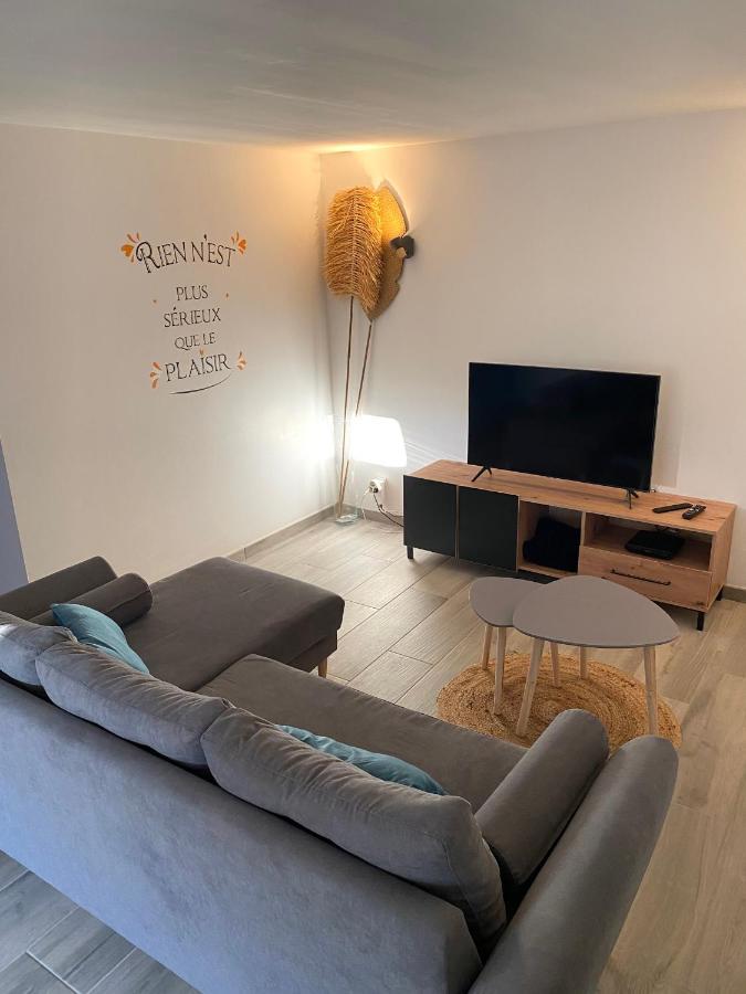 Maison Chaleureuse Au Coeur Du Village Raddon Экстерьер фото