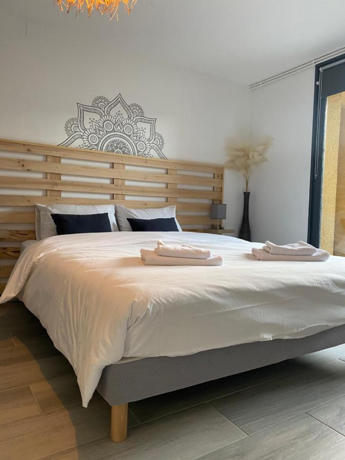 Maison Chaleureuse Au Coeur Du Village Raddon Экстерьер фото